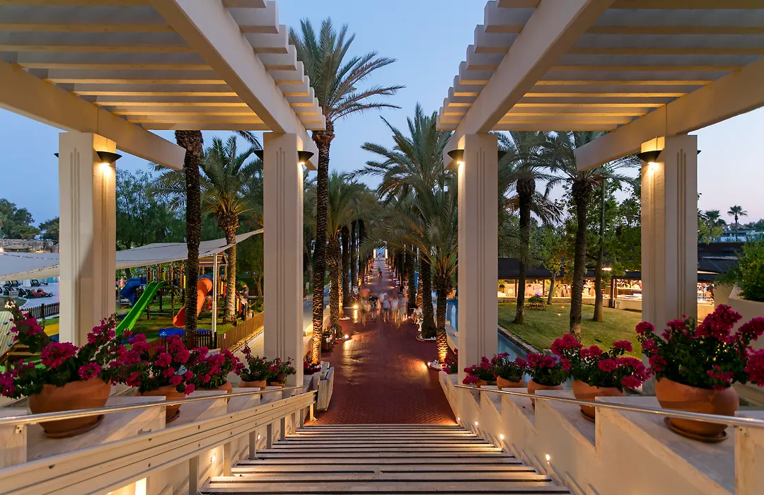 Seven Seas Hotel Blue-1