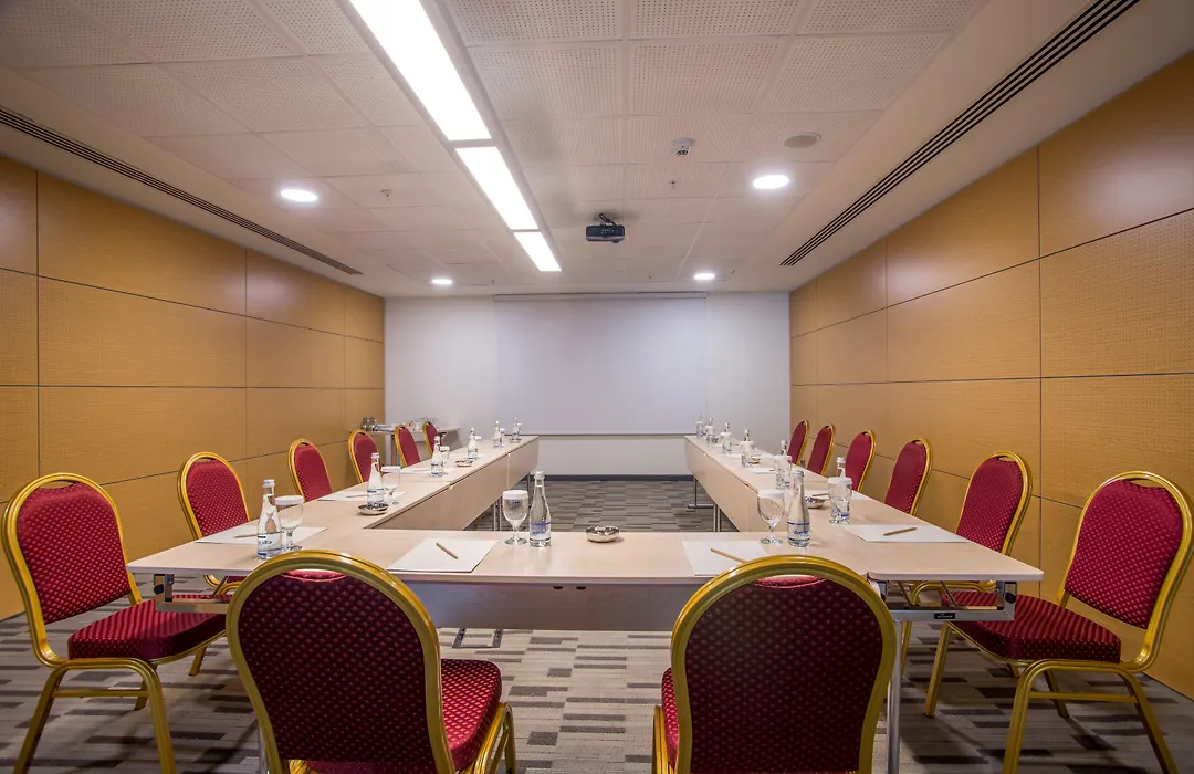 Tav Airport Hotel Izmir-1
