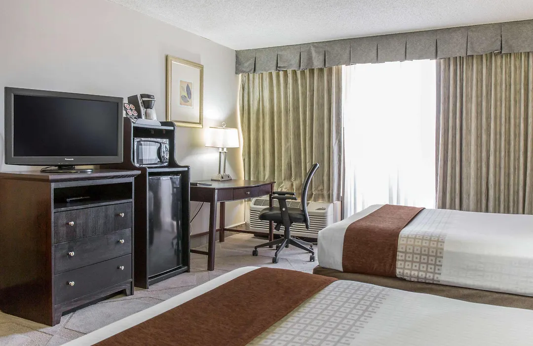 Clarion Hotel Orlando International Airport-1