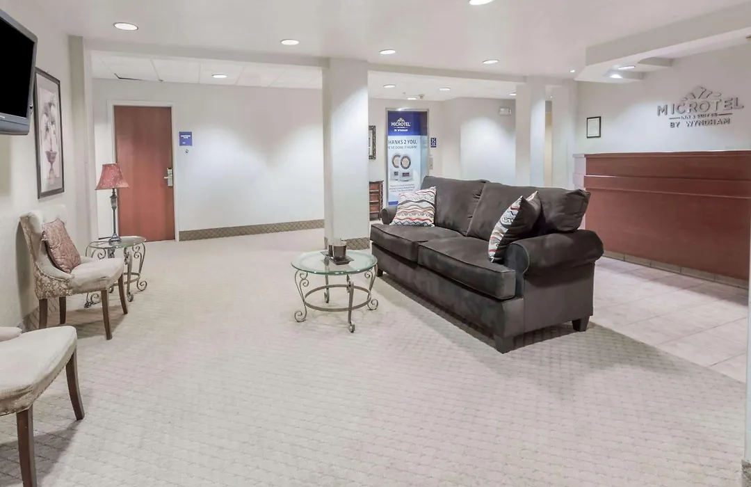 Microtel Inn & Suites Marianna-1