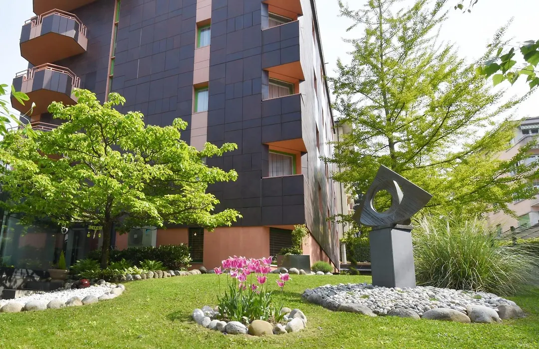 Tulip Inn Beaulieu Lausanne-1
