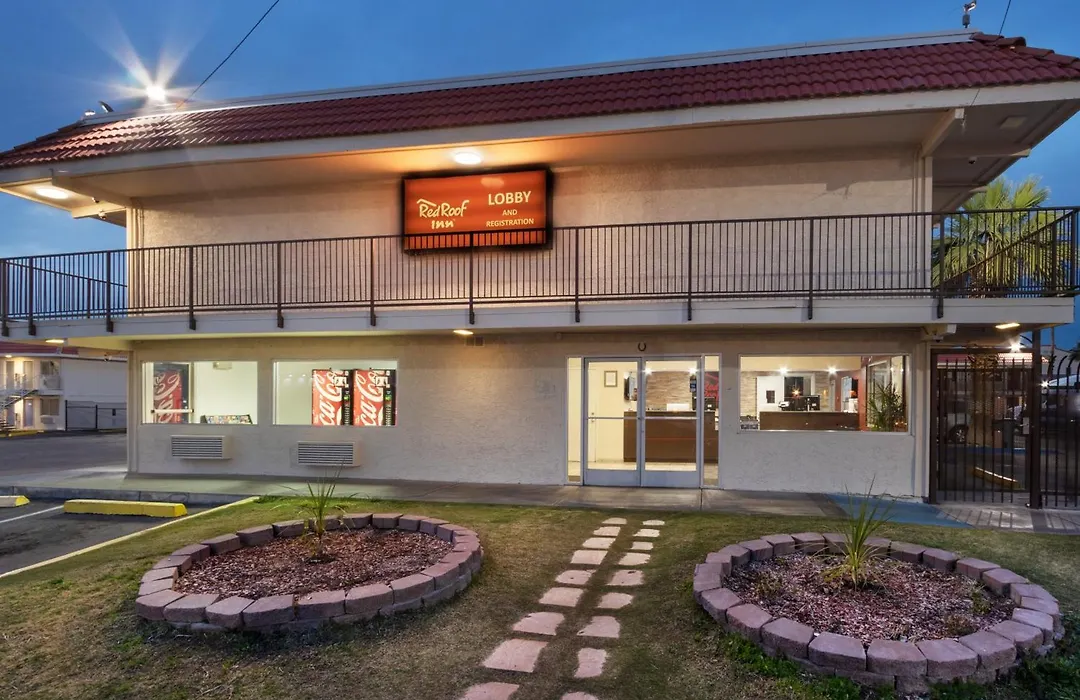 Red Roof Inn Phoenix- Midtown-1