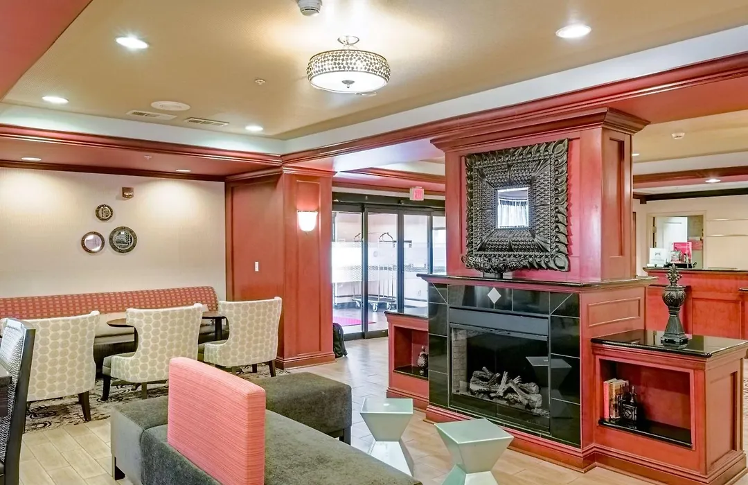 Hampton Inn Montgomery-South-Airport-1
