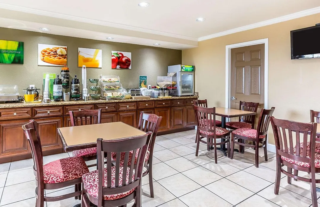 Quality Inn Near Hearst Castle-1