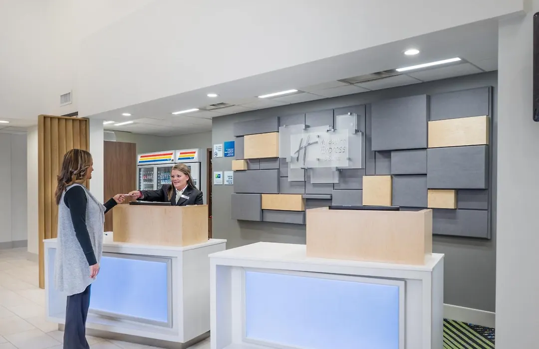 Holiday Inn Express Hotel & Suites Louisville East By Ihg-1