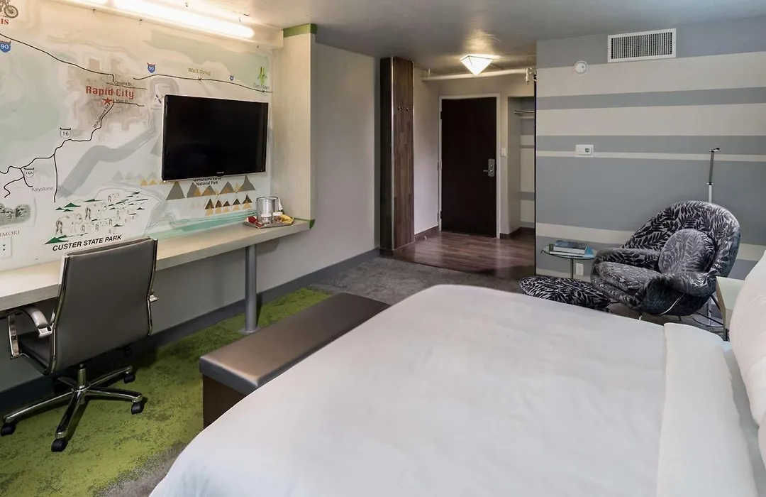 The Rushmore Hotel & Suites; BW Premier Collection-1