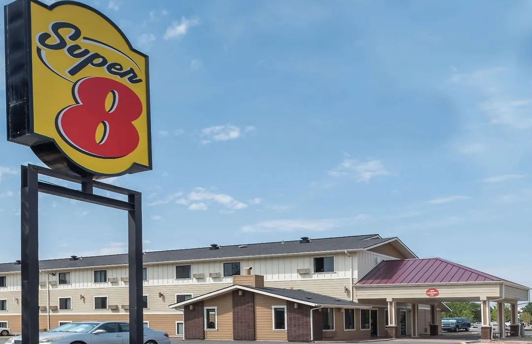 Super 8 By Wyndham Boise-1