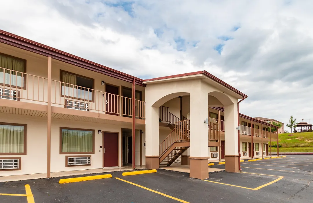 Red Roof Inn Buffalo, Tx-1