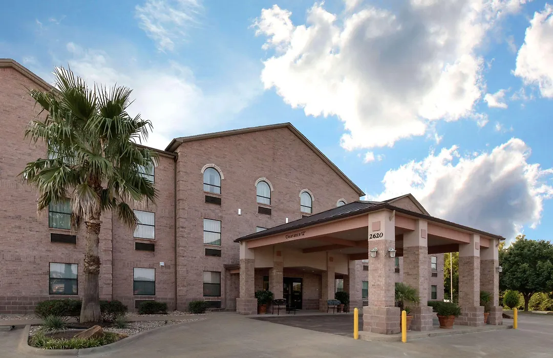 Quality Inn Buffalo-1