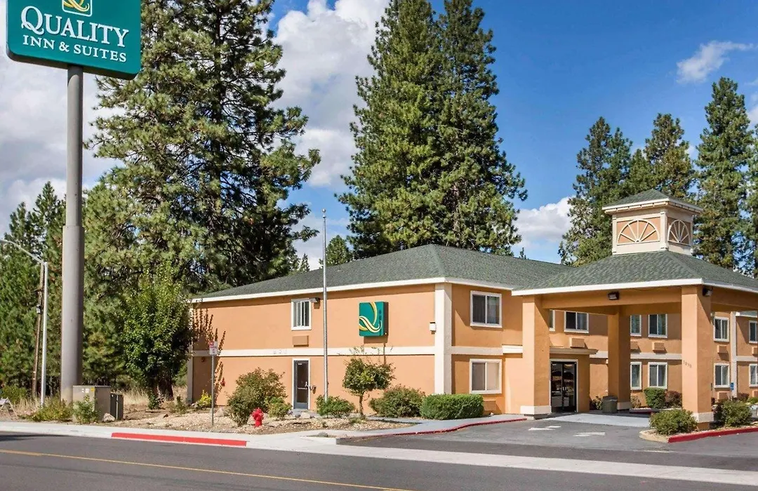Quality Inn & Suites Weed-1