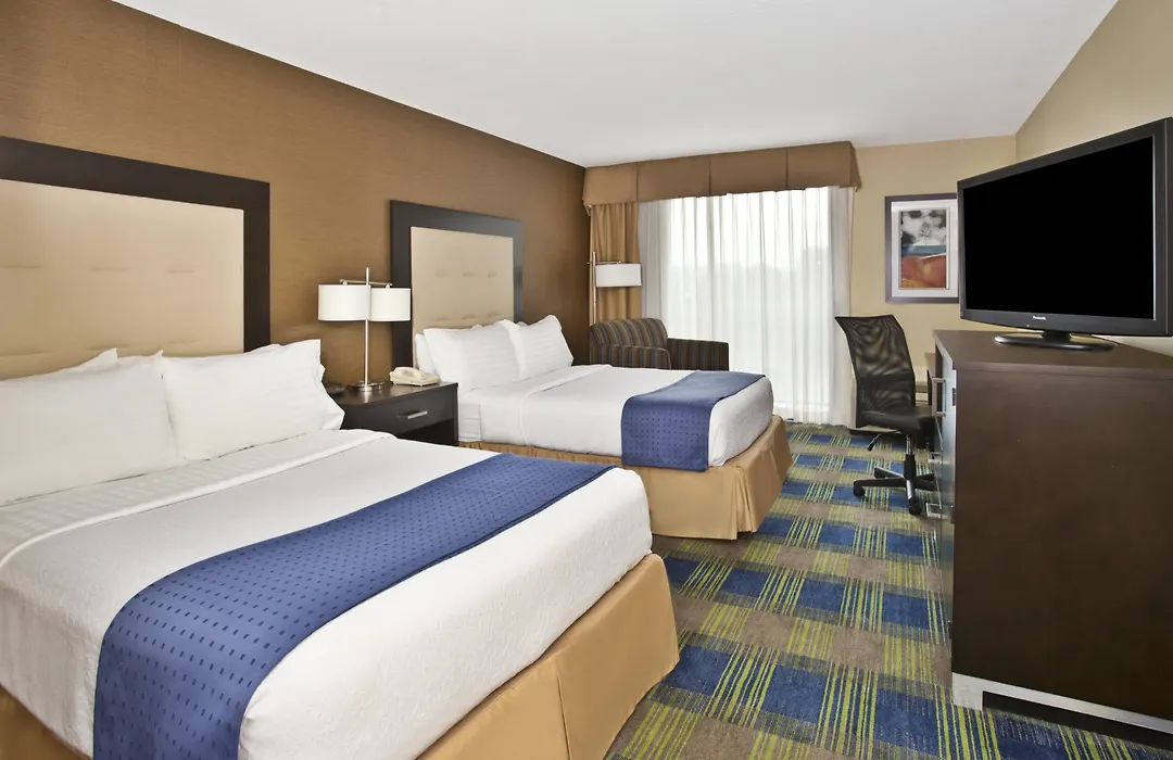 Spark By Hilton Akron Fairlawn-1