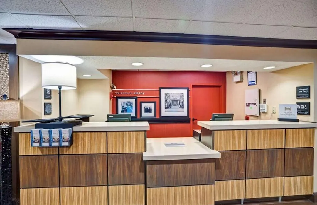 Hampton Inn Albany-Wolf Road-1