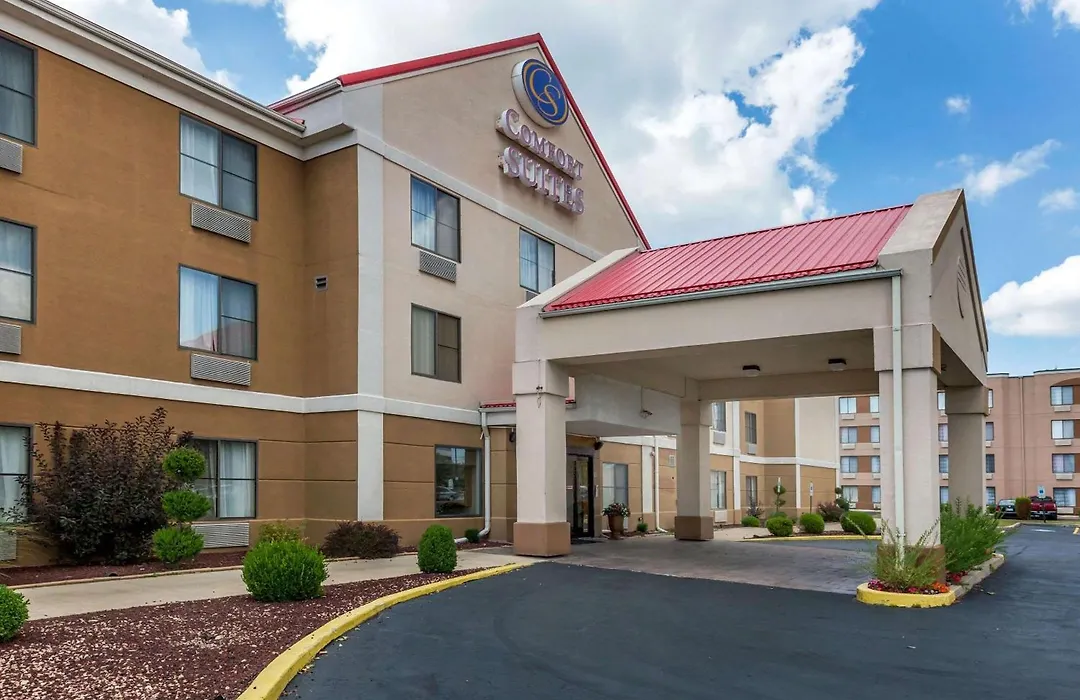 Comfort Suites Near I-80 And I-94-1
