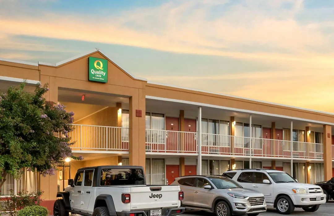 Quality Inn Fredericksburg Near Historic Downtown-1