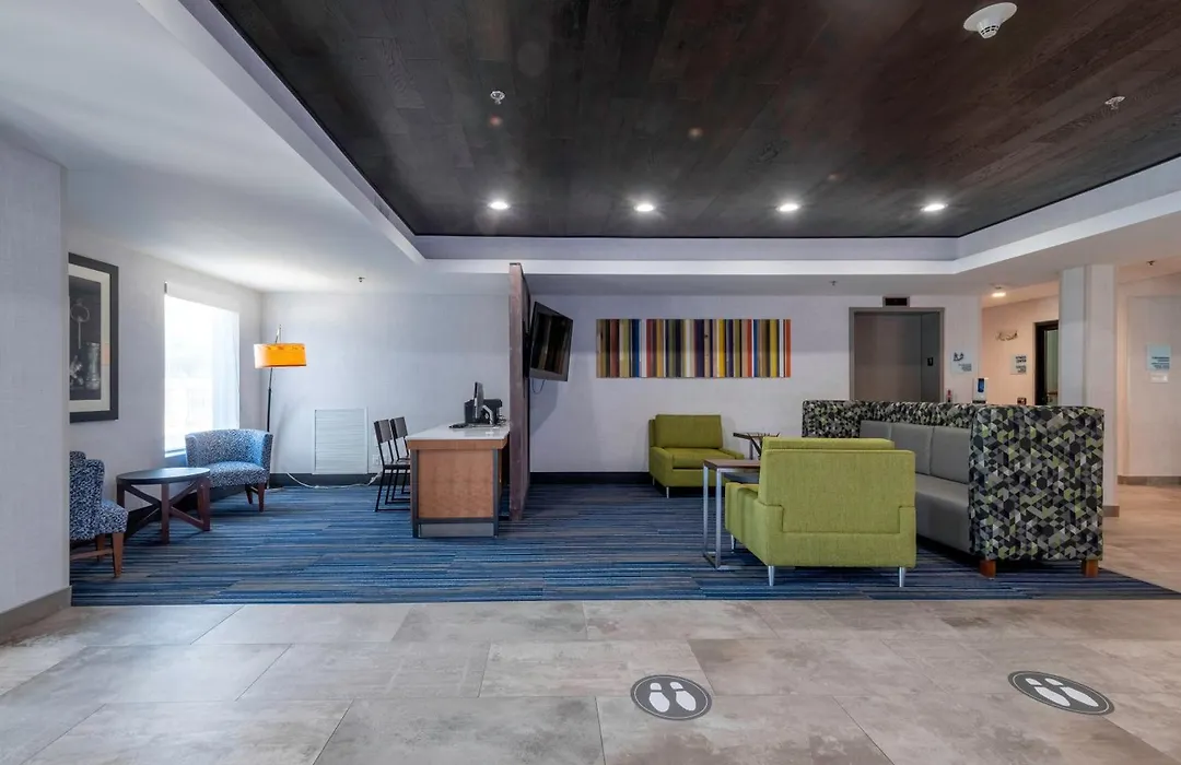 Holiday Inn Express Hotel & Suites Petersburg/Dinwiddie By Ihg-1