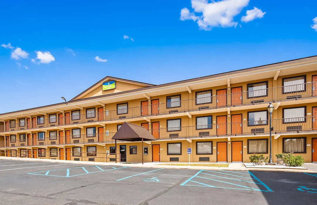 Surestay Hotel By Best Western Tupelo North-1