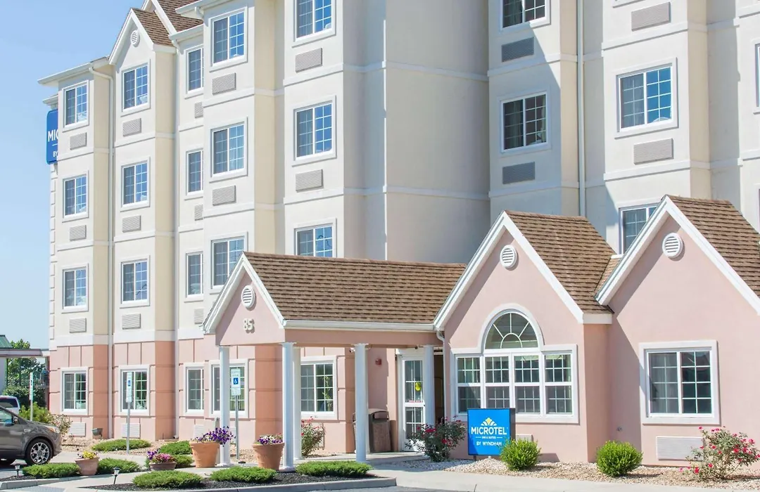 Microtel Inn & Suites By Wyndham Harrisonburg-1