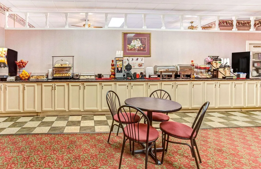 Ramada By Wyndham Murfreesboro-1