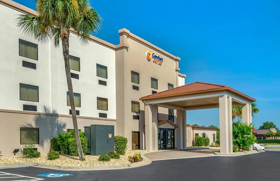 Comfort Suites Near Robins Air Force Base-1