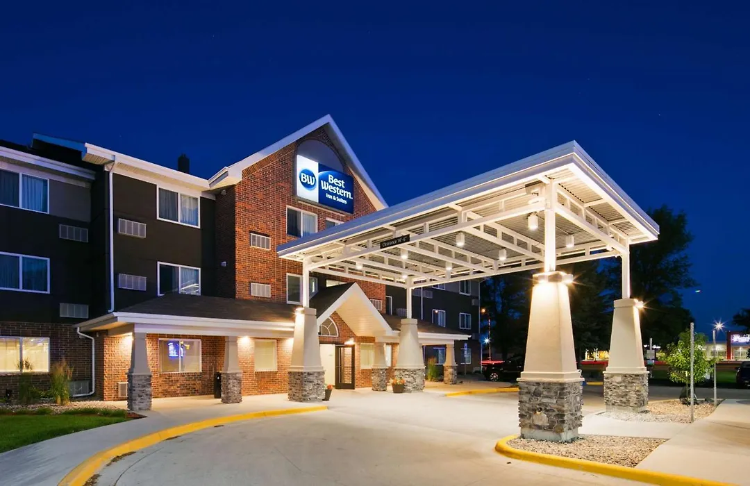 Best Western Harvest Inn & Suites-1