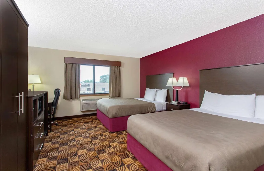 Americinn By Wyndham Elkhorn Near Lake Geneva-1