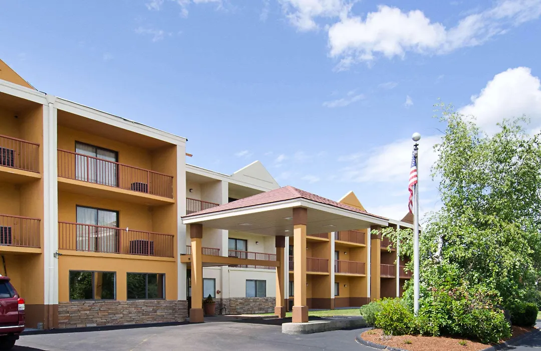 Quality Inn & Suites Worcester-1