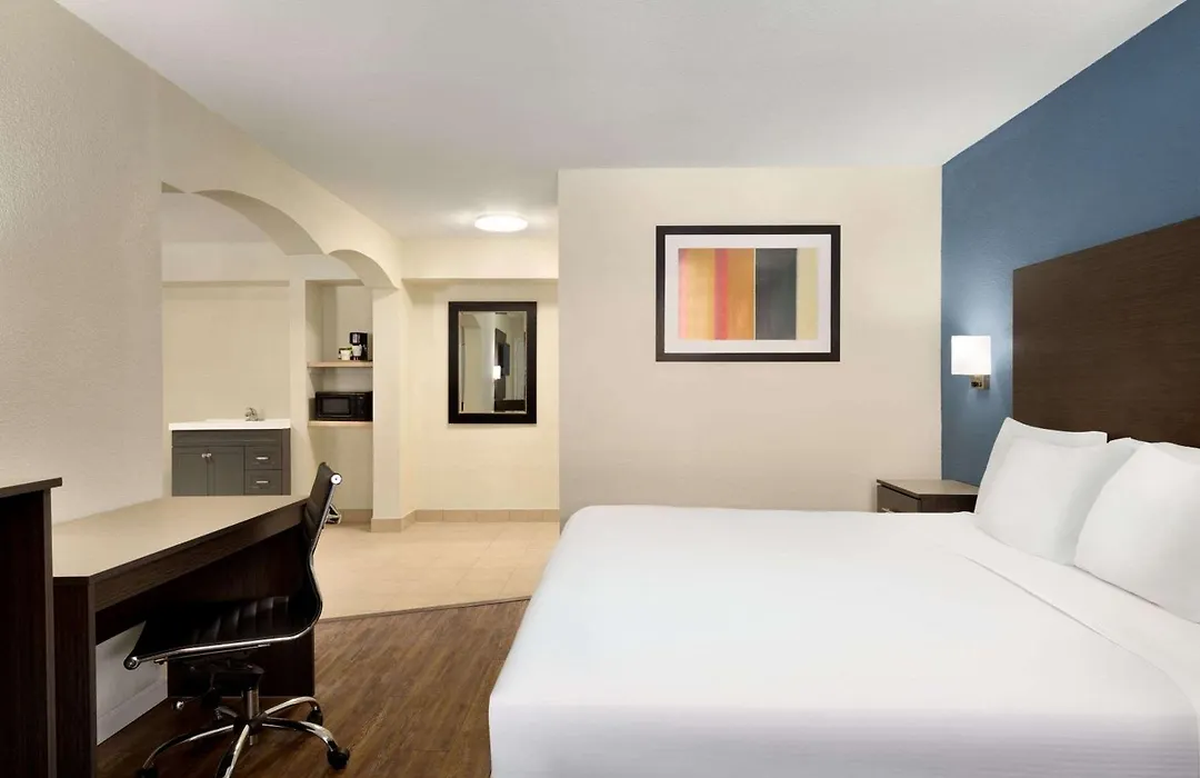 Days Inn By Wyndham Lawton-1