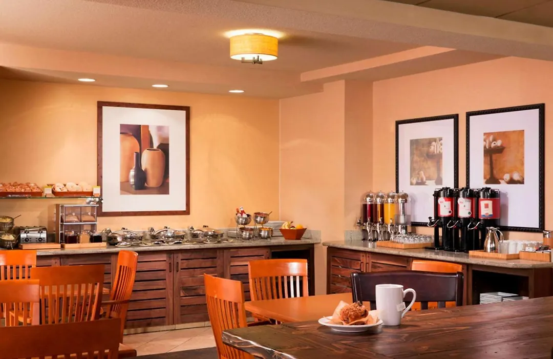 Doubletree By Hilton Vancouver-1