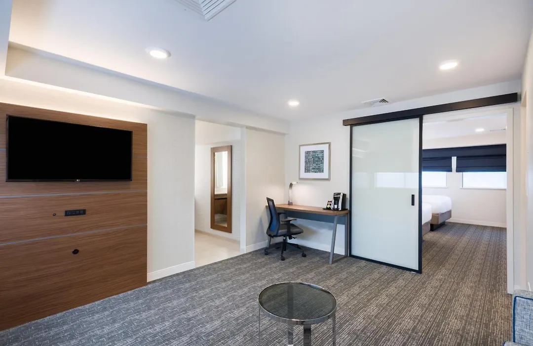 Holiday Inn Express Boston-Waltham By Ihg-1