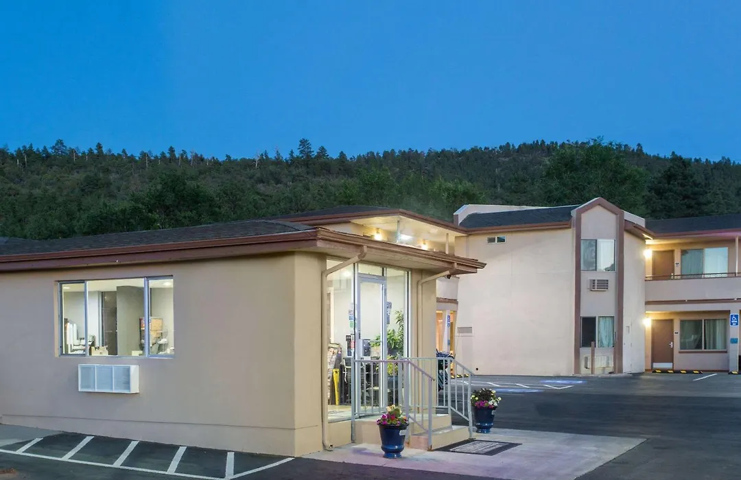 Travelodge By Wyndham Williams Grand Canyon-1