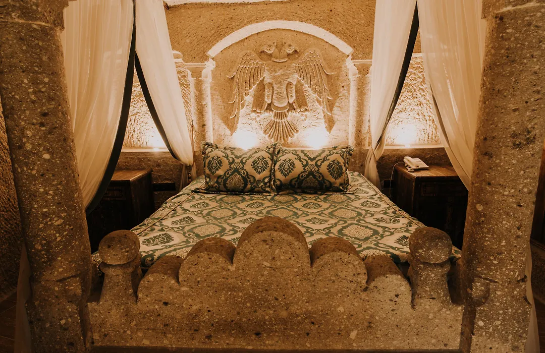 Holiday Cave Hotel-1