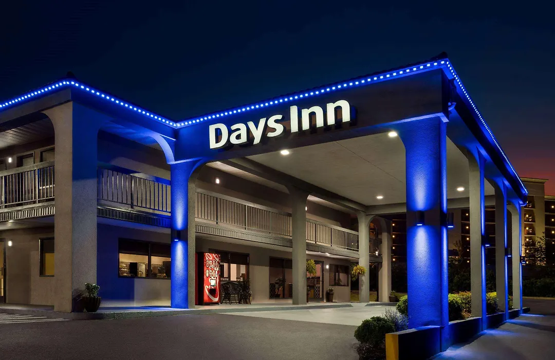 Days Inn By Wyndham Anderson-1