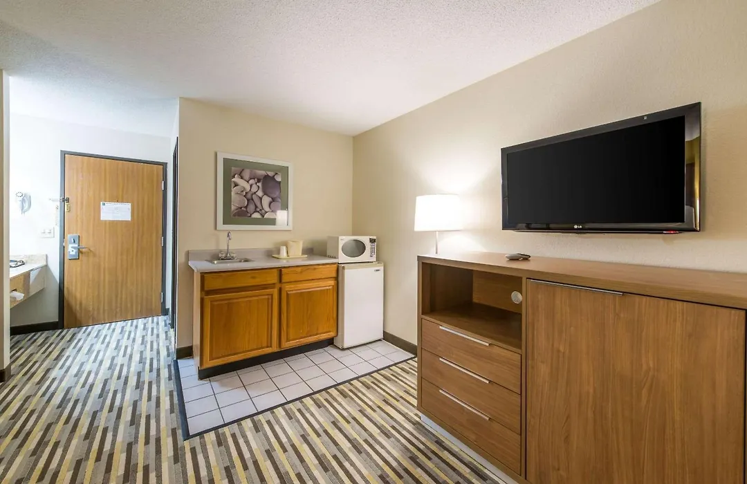 Quality Inn Michigan City South-1
