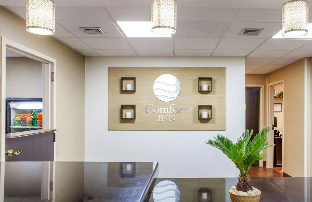 Comfort Inn At Royal Blue-1