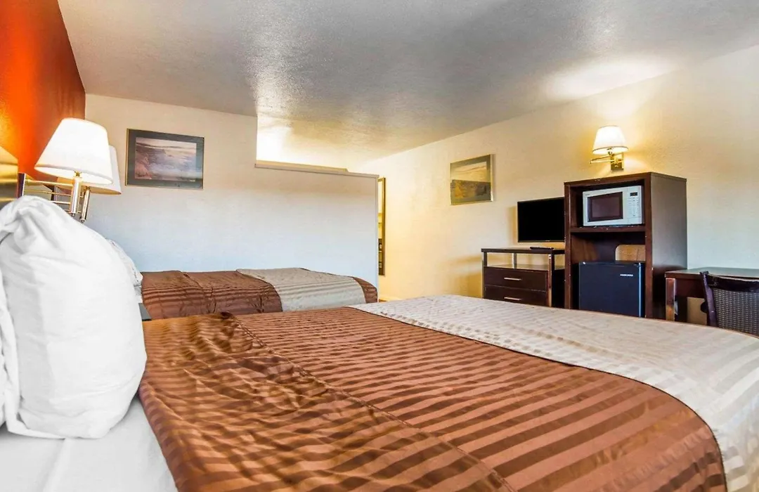 Rodeway Inn At Lake Powell-1