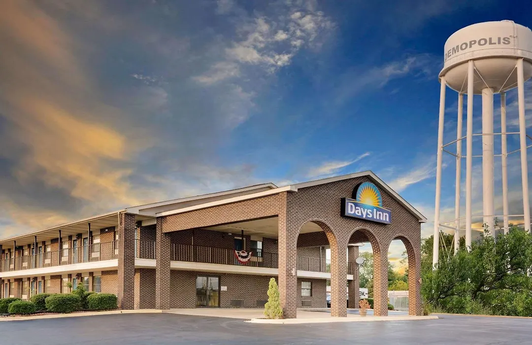 Days Inn By Wyndham Demopolis-1