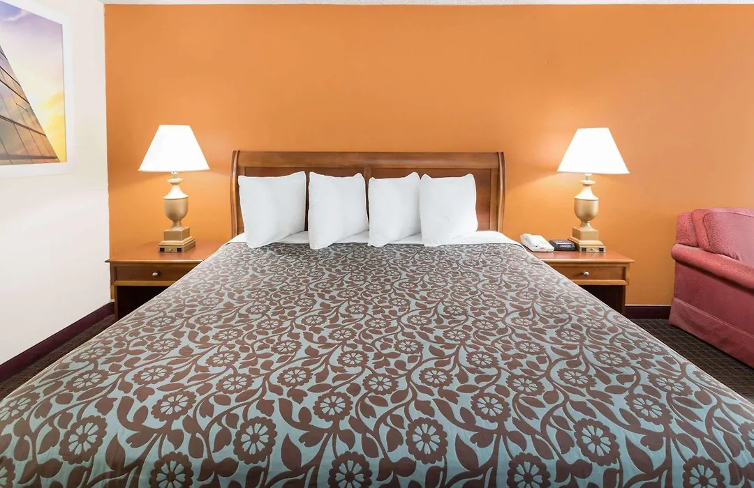 Days Inn By Wyndham Orangeburg South-1