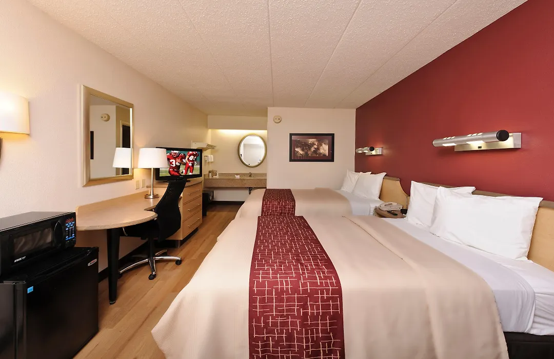 Red Roof Inn Toledo University-1