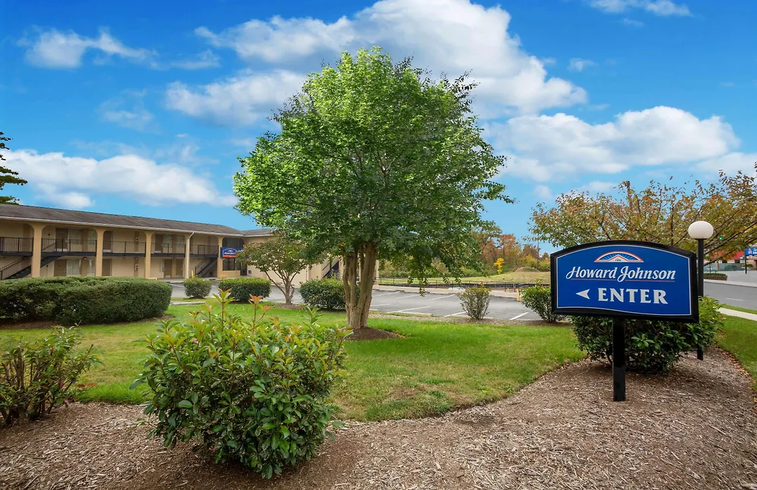 Howard Johnson By Wyndham College Park-1