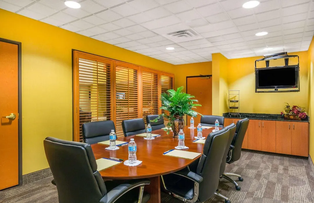Wingate By Wyndham West Monroe-1