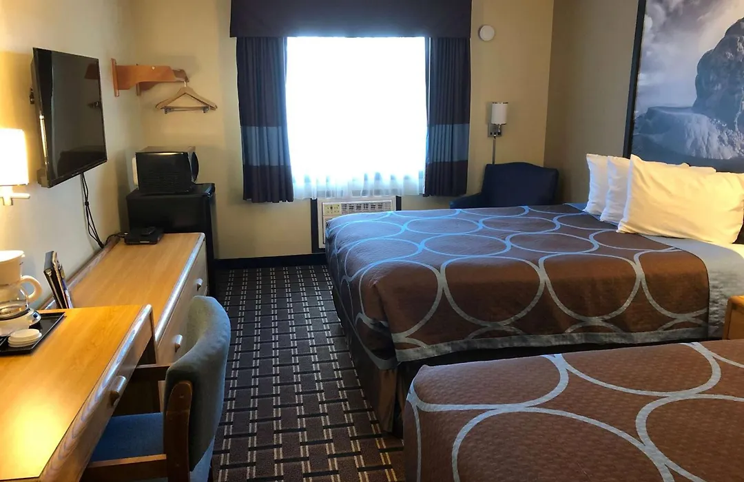 Super 8 By Wyndham Carson City Lake Tahoe-1