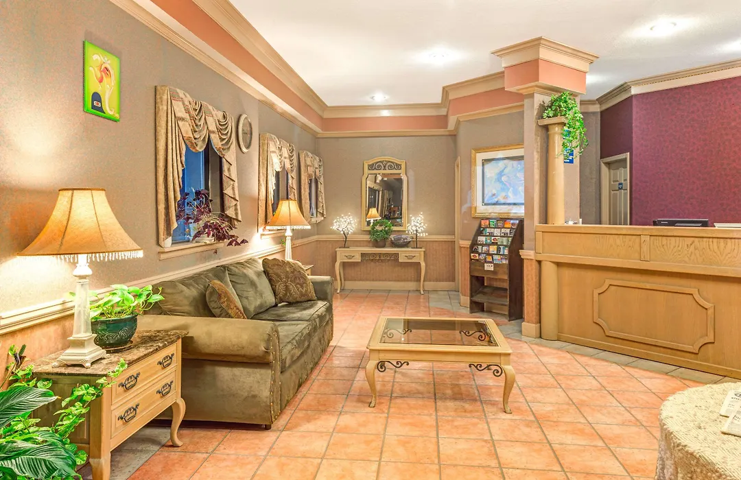 Days Inn & Suites By Wyndham Osceola Ar-1