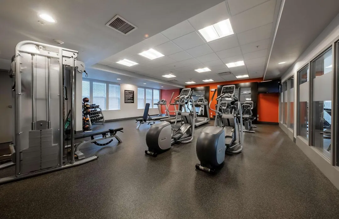 Hampton Inn & Suites Dupont-1