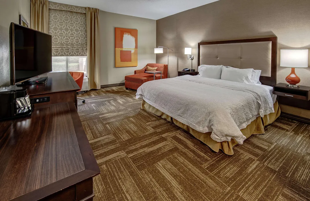 Hampton Inn Corinth-1