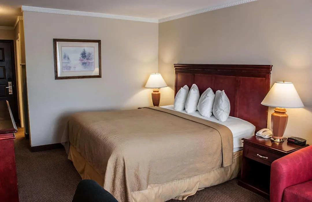 Quality Inn & Suites Fife Seattle-1