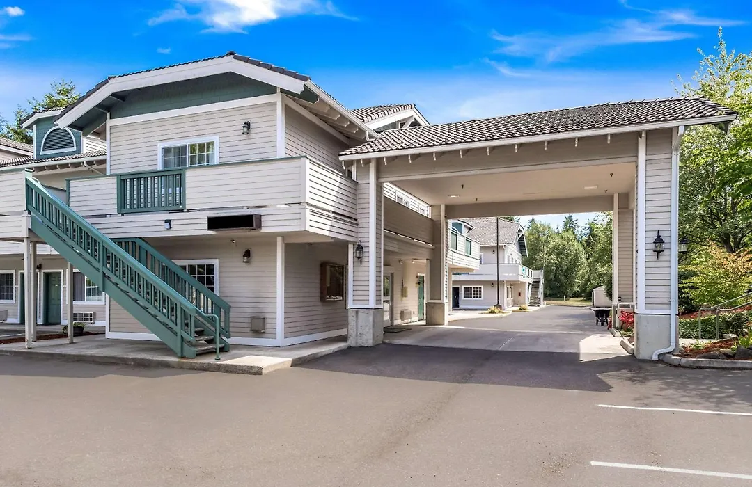 Quality Inn & Suites Bainbridge Island-1