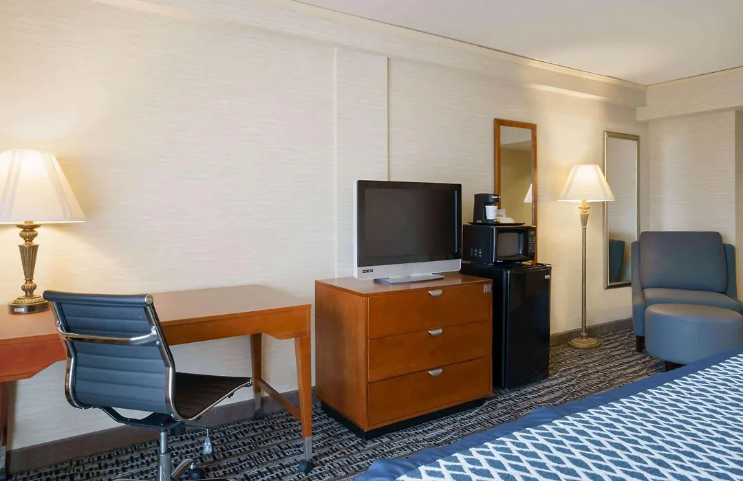Baymont By Wyndham Bremerton Wa-1