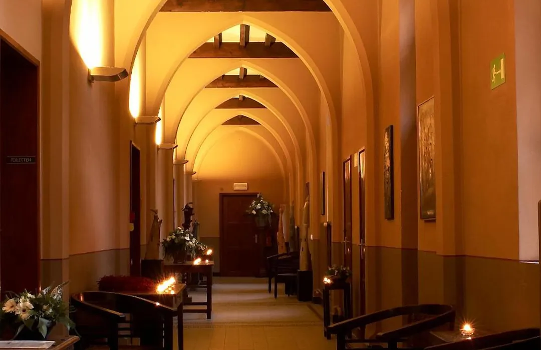 Hotel Monasterium PoortAckere-1
