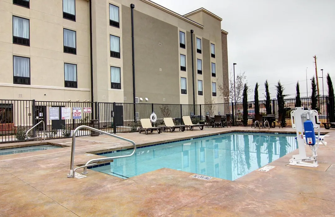 Comfort Suites Carlsbad-1