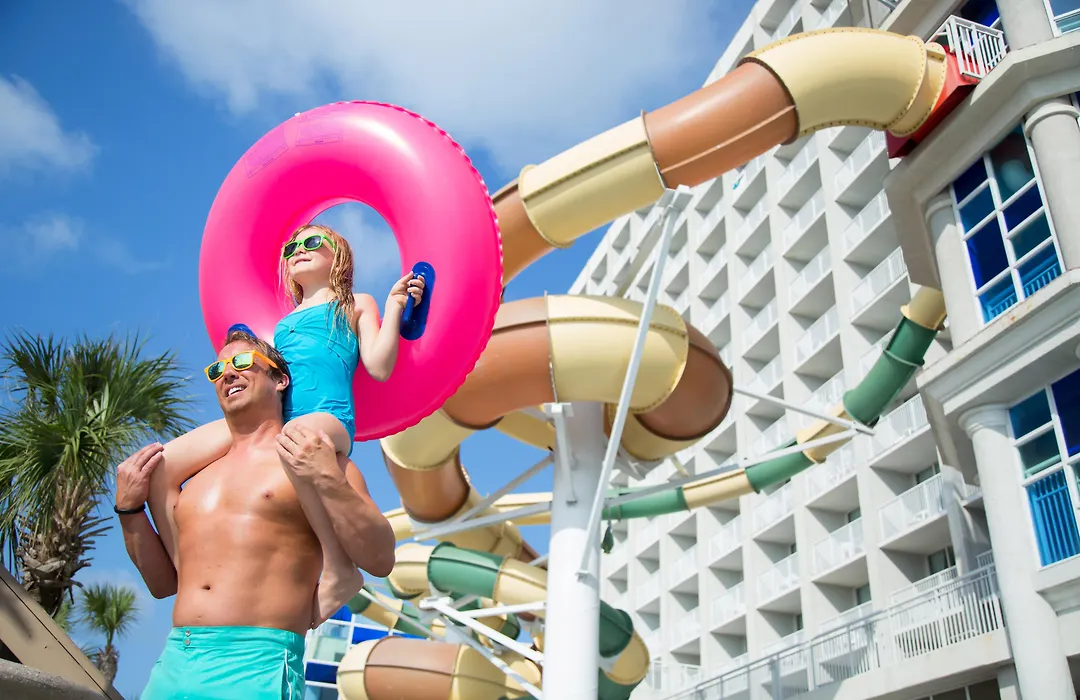Crown Reef Beach Resort And Waterpark-1